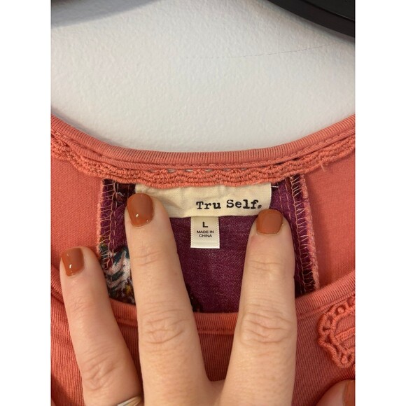 Tru Self Pink Lace 3/4 Sleeve Floral Back Flowy Loose fit Blouse size large - Picture 3 of 7